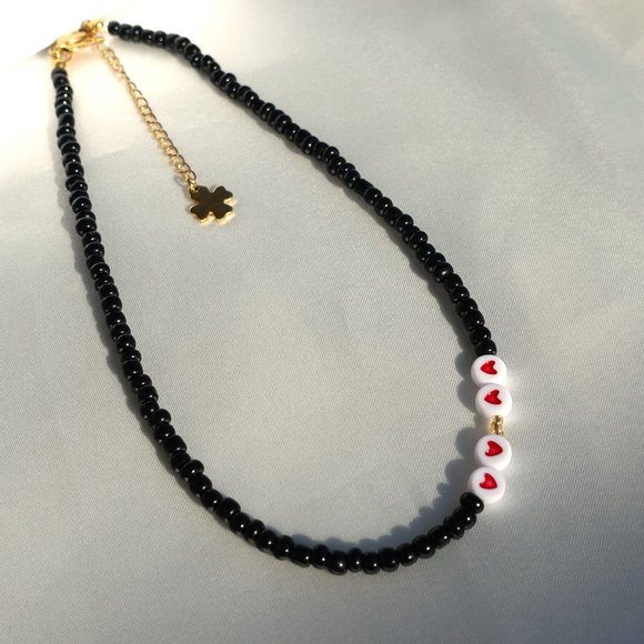 Black glass bead necklace - Picture 1 of 3